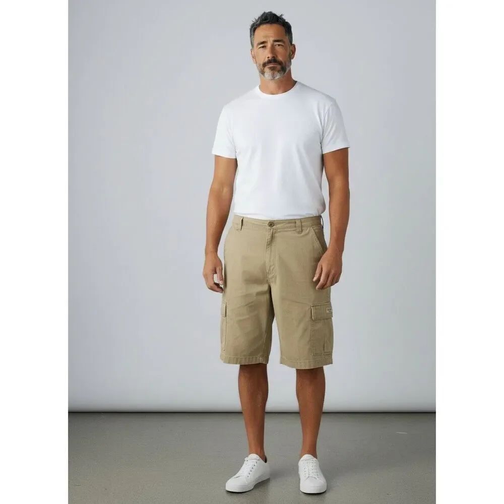 WRANGLER Hero Men's Khaki Cargo Hiking Shorts Loose Fit Size 44 Casual NWT